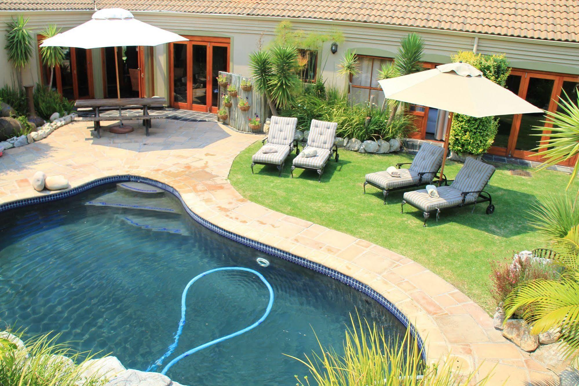 Villachad Guesthouse Kleinmond Eksteriør billede